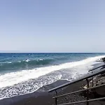 Live Basilica & Balcony كانديلاريا