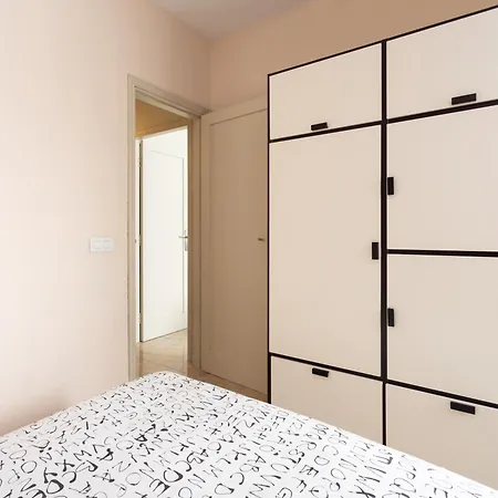 Live Basilica Beach&balcony Apartamento *